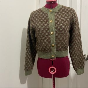Zara women green,brown wool blend knit long sleeves crop sweater. Size S. Used.